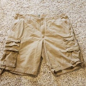 LIKE NEW Lee Dungarees Cargo Shorts/Waist 40
